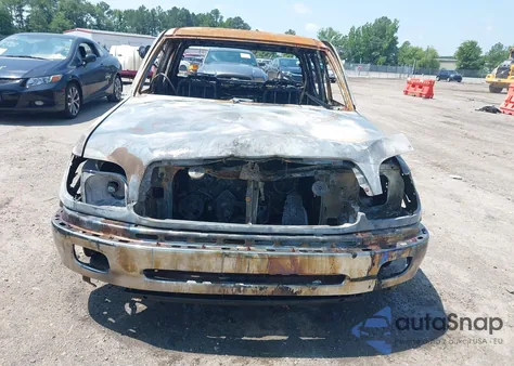 2001 Toyota Tundra Ltd V8 из США, поврежденный, VIN 5TBBT48181S136341